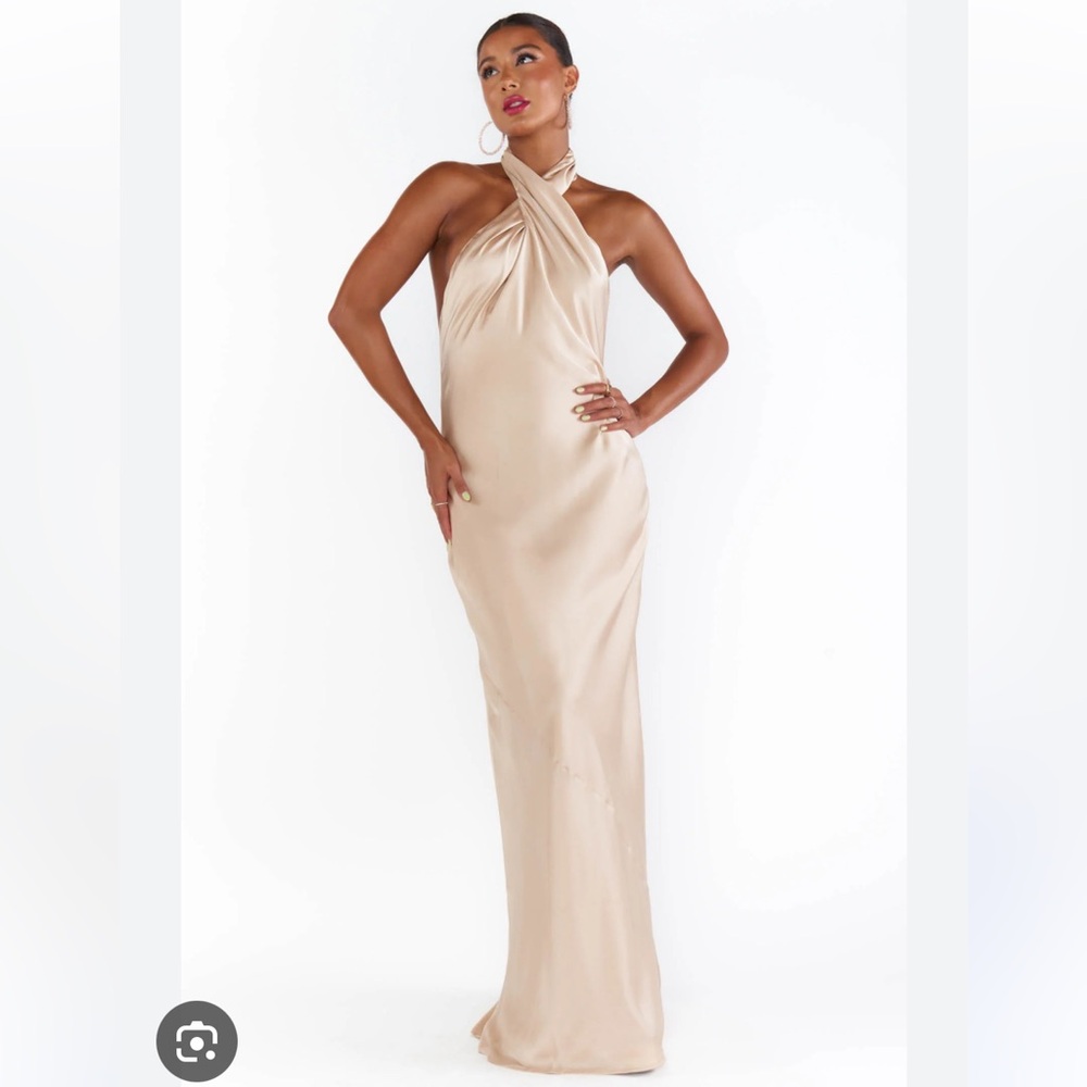 BRAND NEW never taken out of the box - bought for a wedding and no longer need